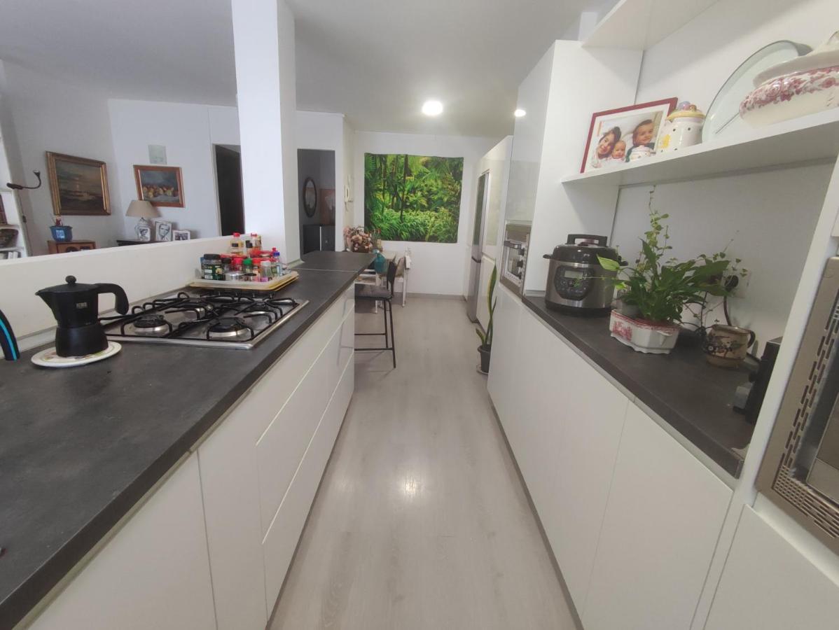 Nice Room-Terrace- Private Toilete-Closer Sport Pier-Optical Fiber 1 Gb 라스팔마스 외부 사진